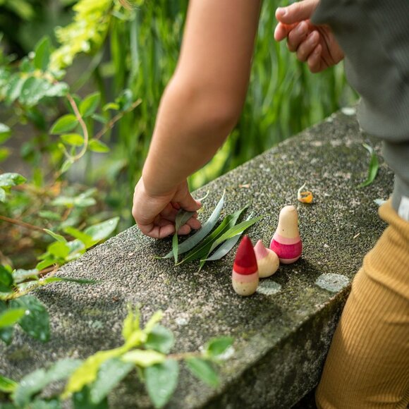 NWT Grapat Wooden Toys 'Yay' Set - Picture 2 of 2